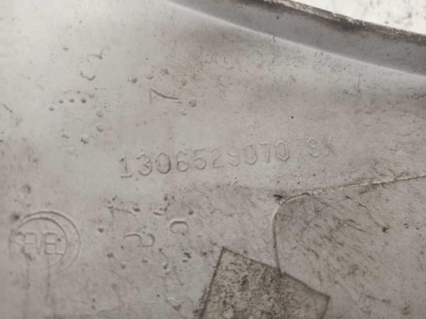 MOULURE PHARE GAUCHE PEUGEOT/CITROEN/FIAT - Vue 2